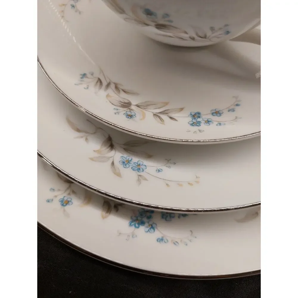 Vintage Fine China of Japan Forget Me Not 4 Pc Setting Teacup Saucer Plates Set